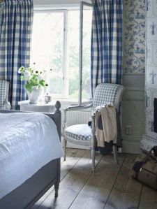 gingham traditional interior